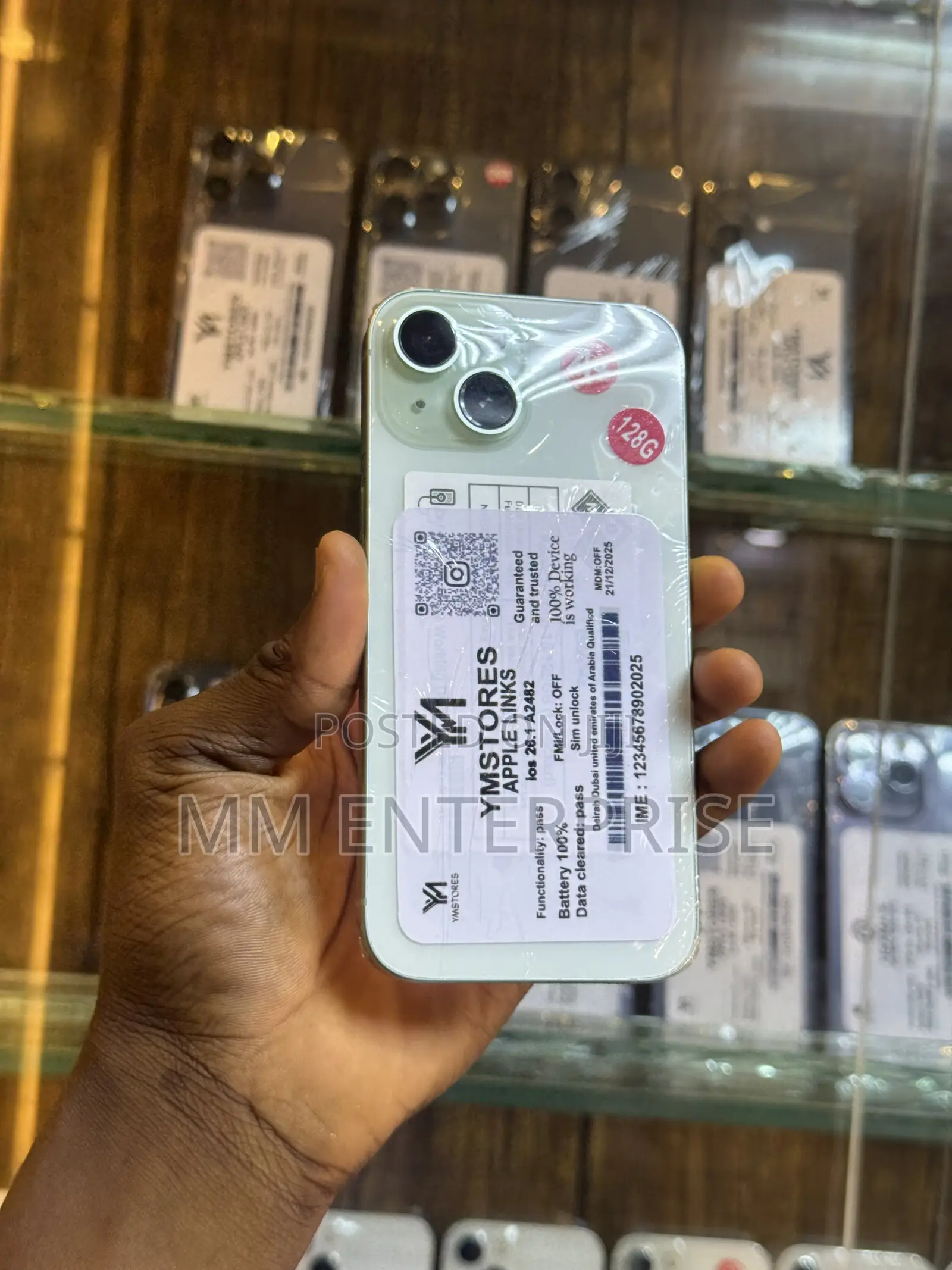 Apple iPhone 15 128 GB Green