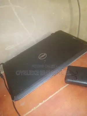 Laptop Dell Latitude E5530 6GB Intel Core i3 HDD 320GB