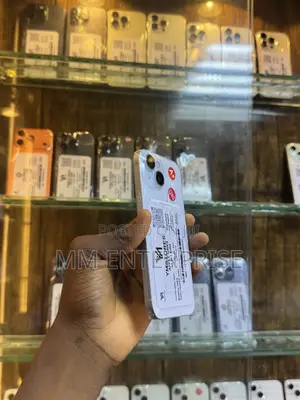 Apple iPhone 15 128 GB White