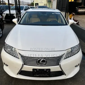 Lexus ES 350 FWD 2015 White