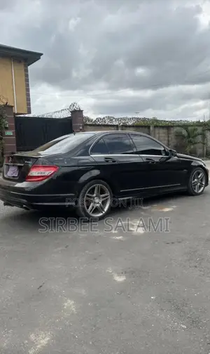 Mercedes-Benz C350 C350 BlueEFFICIENCY 4MATIC AWD 2009 Black