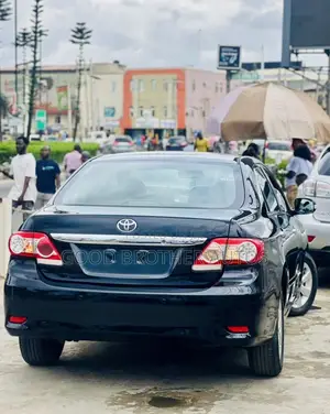 Toyota Corolla 2009 Black