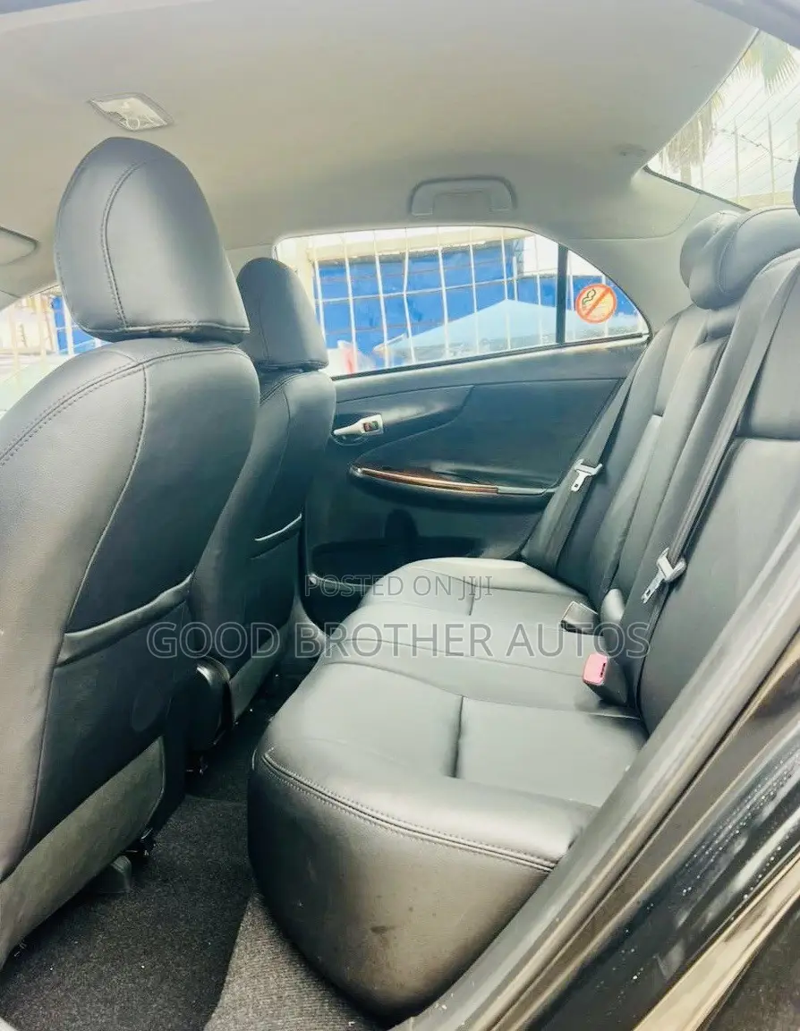 Toyota Corolla 2009 Black
