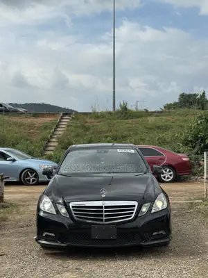 Mercedes-Benz E350 2011 Black