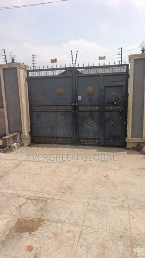 3bdrm Bungalow in Magodo G.R.A.Phase 1 for sale