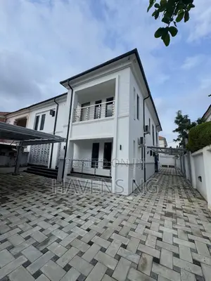 5bdrm Duplex in Kaura for sale