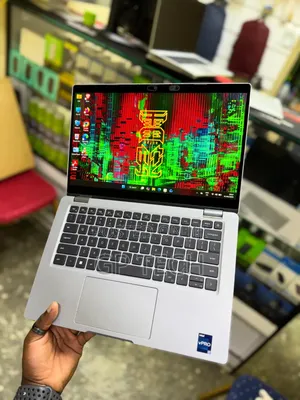 Laptop Dell Latitude 5330 16GB Intel Core i5 SSD 256GB