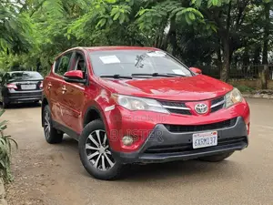Toyota RAV4 2015 Red