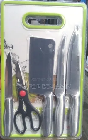 High Quality Stainless Knife With Cutting Board