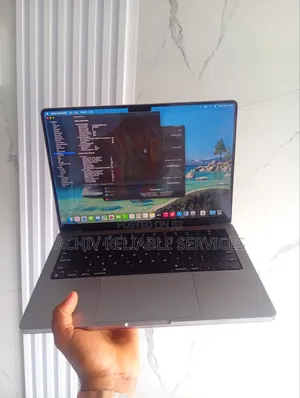 Laptop Apple MacBook Pro 2023 M3 8GB Apple M3 SSD 512GB