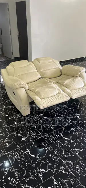 Comfortable Sofa/Couch Set