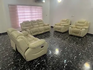 Comfortable Sofa/Couch Set