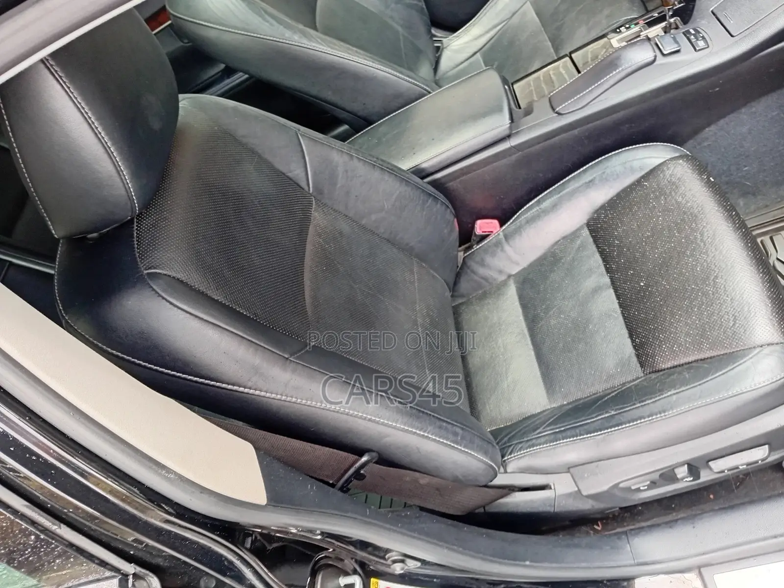 Lexus ES 2013 Black