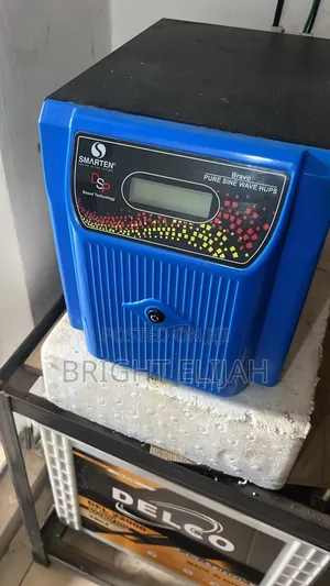 Smarten Bravo Pure Sine Wave Home UPS / Inverter 2.5kVA 24V Model