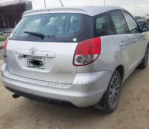 Toyota Matrix 2003 Silver