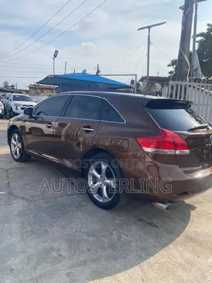 Toyota Venza 2010 Brown
