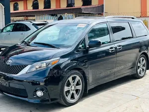 Toyota Sienna 2019 Black