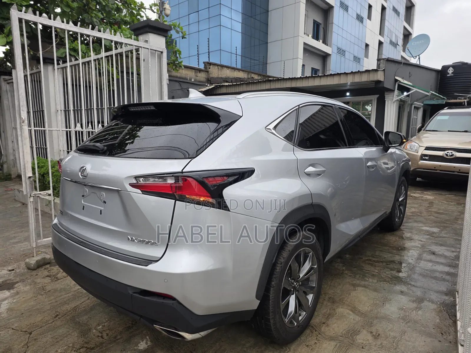 Lexus NX 200 AWD 2017 Silver