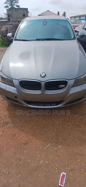 BMW 328i 2010 Gray