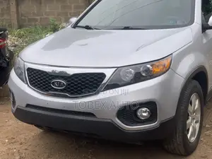 Kia Sorento EX 2011 Silver