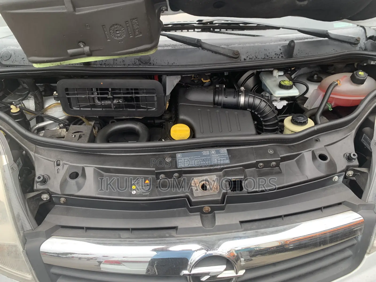 Opel Vivaro 2013 White