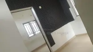 Mini Flat in VGC / Ajah for rent