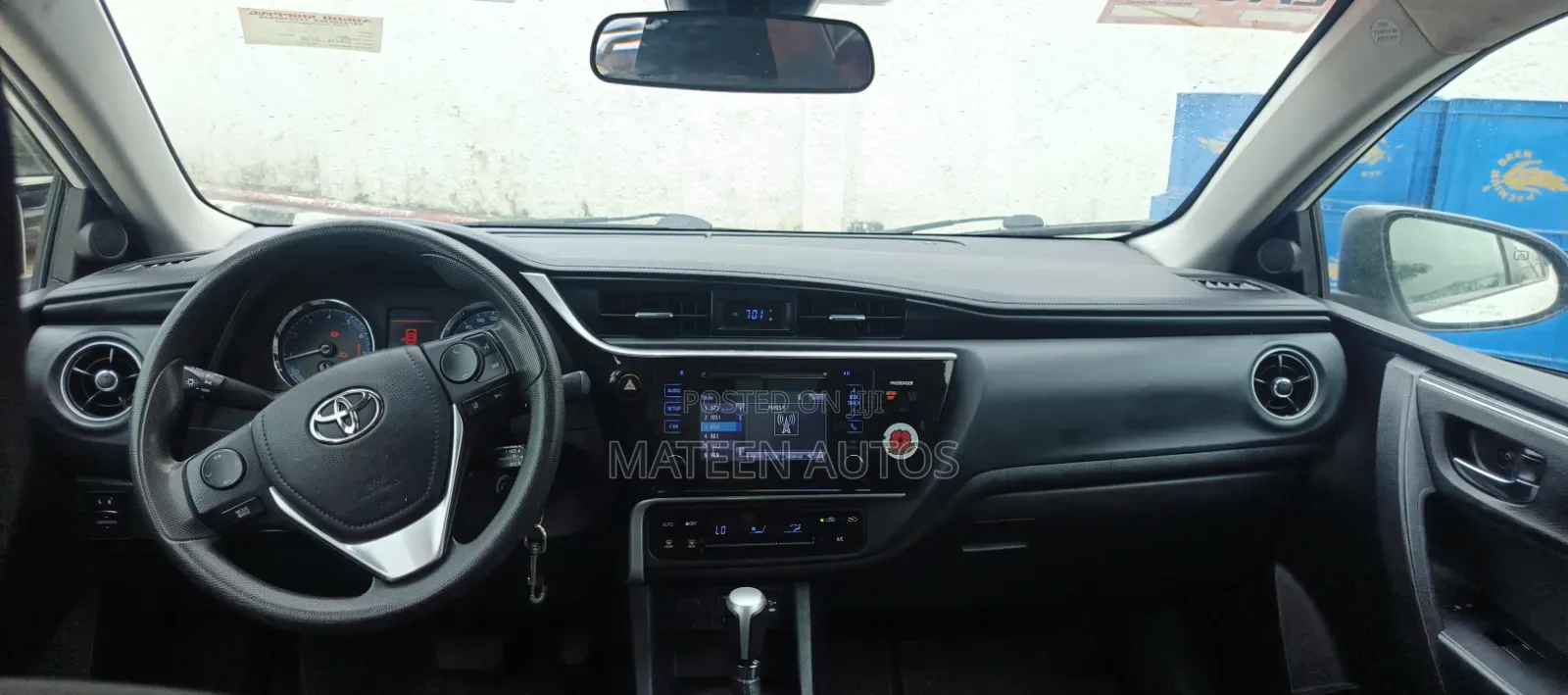Toyota Corolla 2017 White