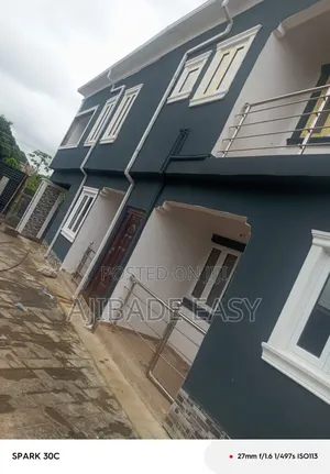 2bdrm Block of Flats in Ayobo for rent