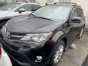 Toyota RAV4 Limited 4dr SUV AWD (2.5L 4cyl 6A) 2014 Black