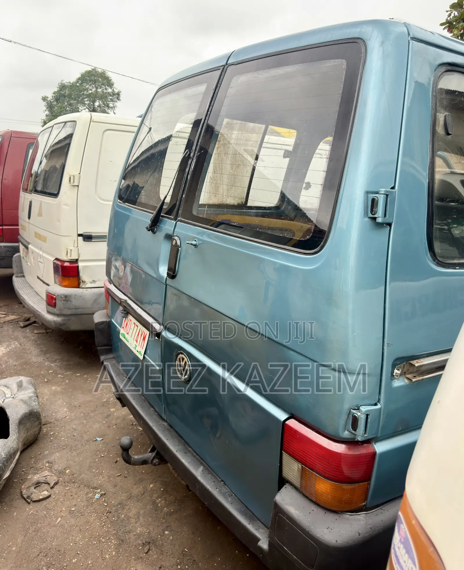 Volkswagen Transporter 2004 Blue