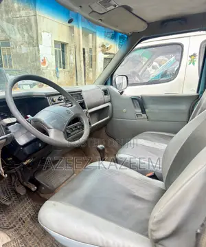 Volkswagen Transporter 2004 Blue
