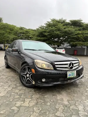 Mercedes-Benz C300 2009 Black