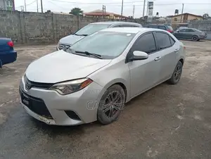Toyota Corolla L 4dr Sedan (1.8L 4cyl 4A) 2014 Silver
