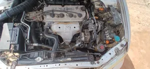 Honda Accord 1999 Silver