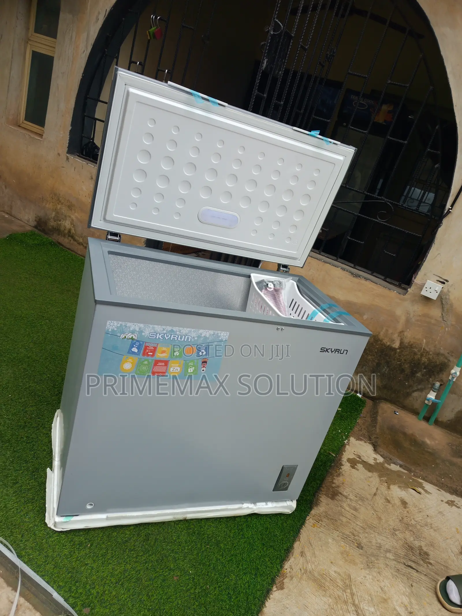 SKYRUN 200L FREEZER - Maximum Capacity. Minimum Power Draw.