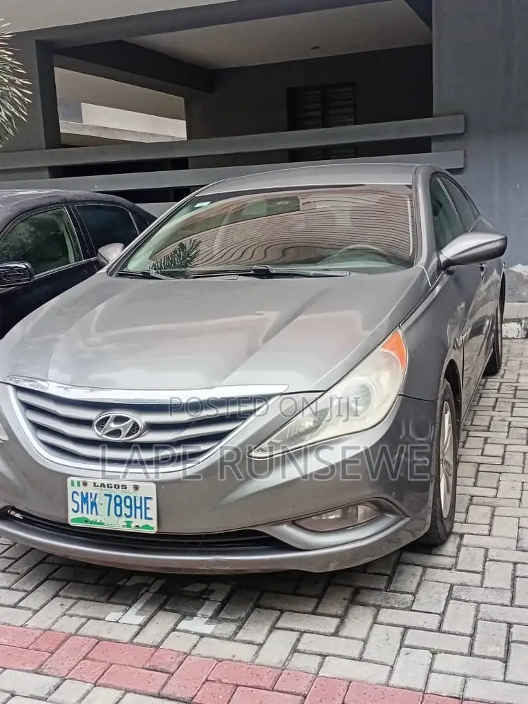 Hyundai Sonata 2013 Silver