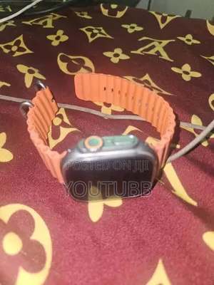 Apple Ultra 2