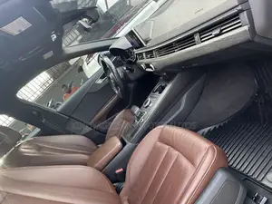 Audi A4 2019 Gray