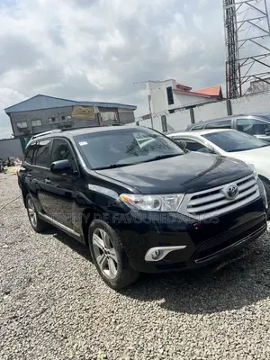 Toyota Highlander Limited 2011 Black