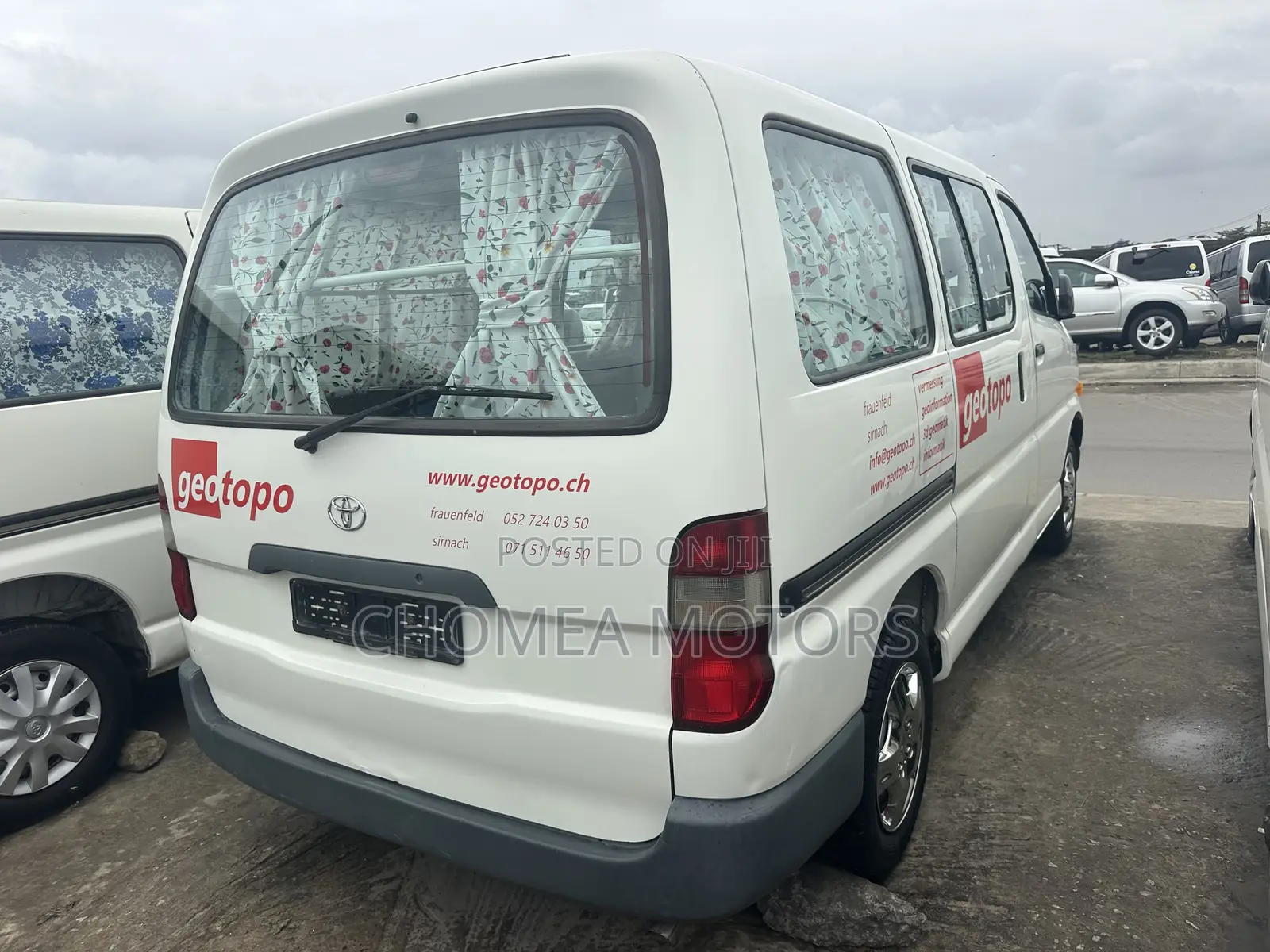 Toyota HiAce 2006 White
