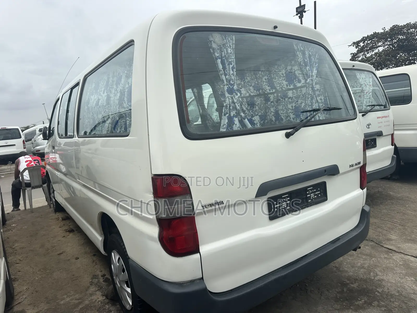 Toyota HiAce 2007 White