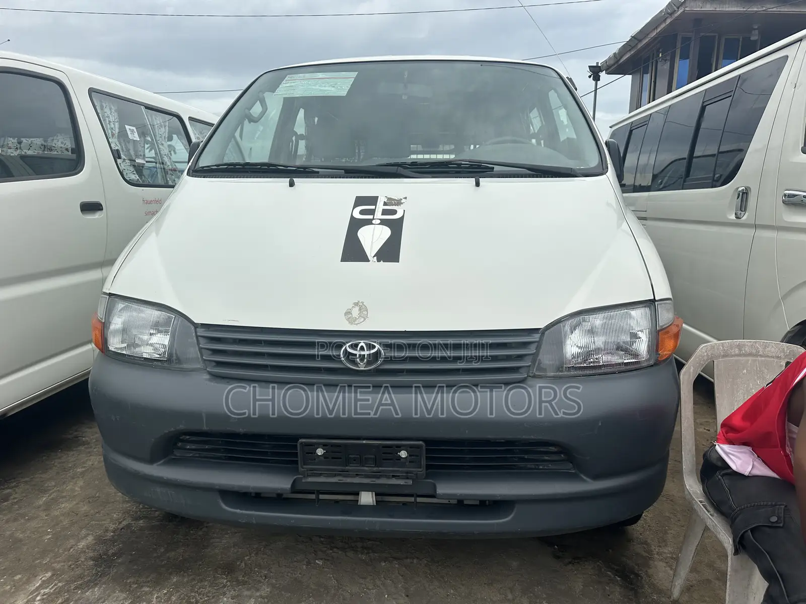 Toyota HiAce 2007 White