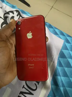 Apple iPhone XR 64 GB Red