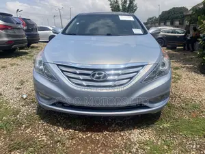 Hyundai Sonata Limited Sedan FWD (2.4L 4cyl 6A) 2013 Blue
