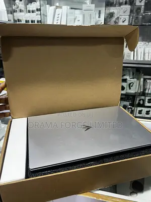 New Laptop 8GB AMD HDD+SSD 512GB