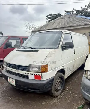Volkswagen Transporter 2004 White
