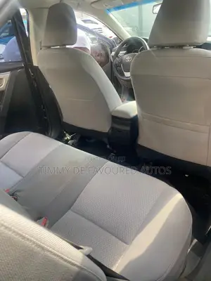 Toyota Corolla LE 4dr Sedan (1.8L 4cyl CVT) 2014 Blue