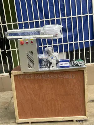 50W MAX Fiber Laser Marking Engraver With Rotary Module