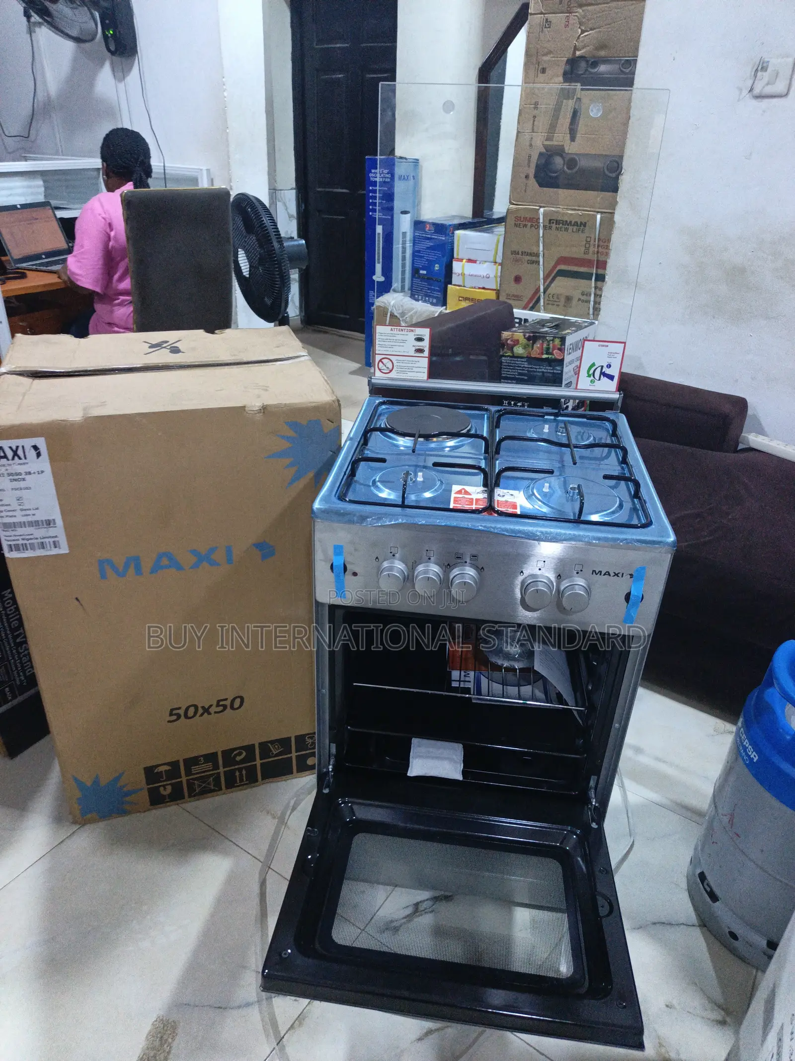 Maxi 50x50 3+1 Stove With Oven for Everyday Kitchen Use