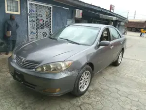 Toyota Camry 2003 Gray